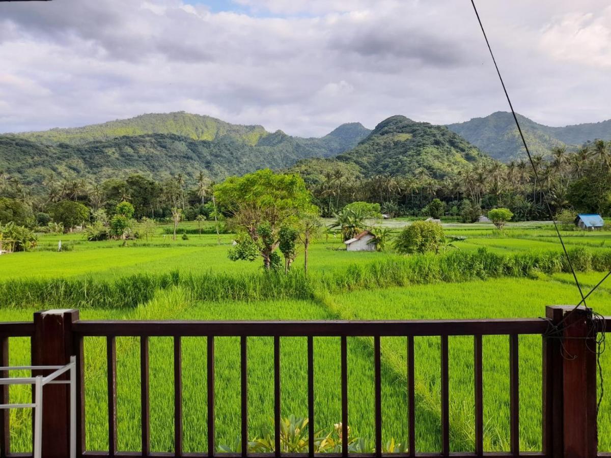 Tanaya Homestay Amed Esterno foto