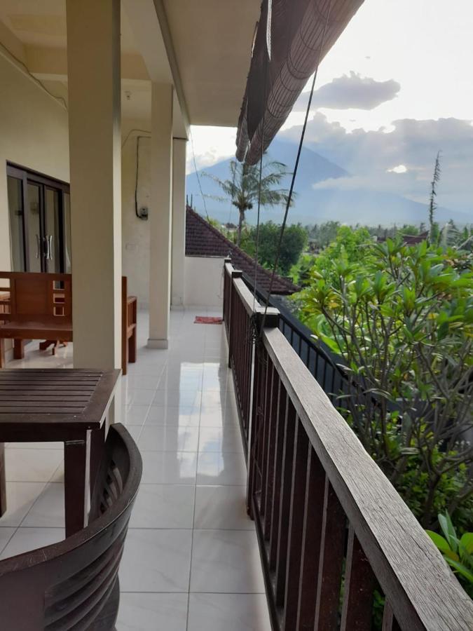 Tanaya Homestay Amed Esterno foto